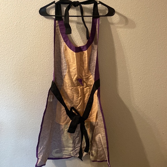 Witches Halloween apron - Picture 3 of 4